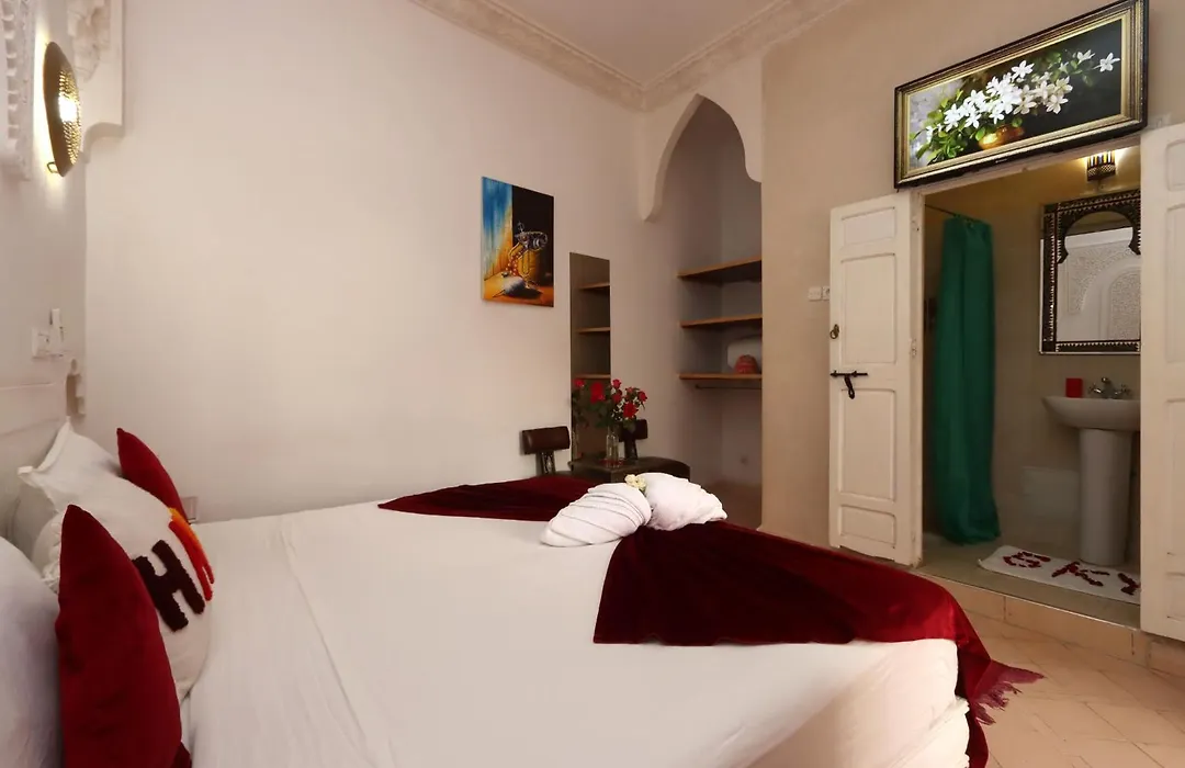 Riad Morocco Sky-1